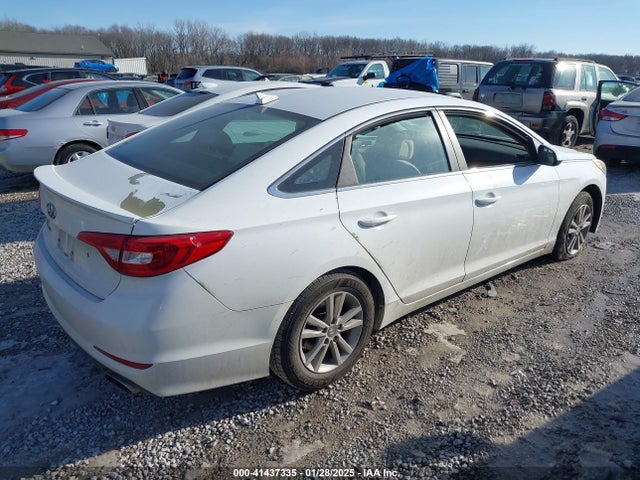 Hyundai SONATA SE 2015 5NPE24AF9FH209050 Image 4