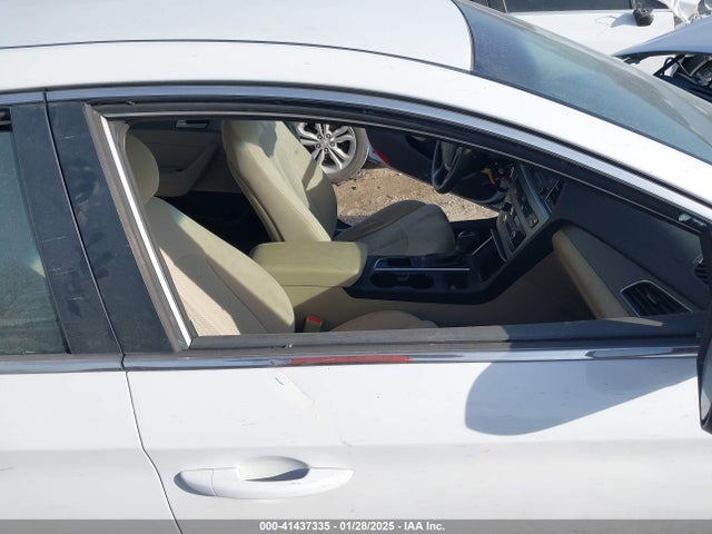 Hyundai SONATA SE 2015 5NPE24AF9FH209050 Image 6