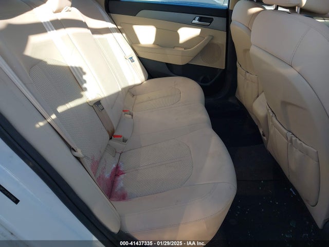 Hyundai SONATA SE 2015 5NPE24AF9FH209050 Image 8