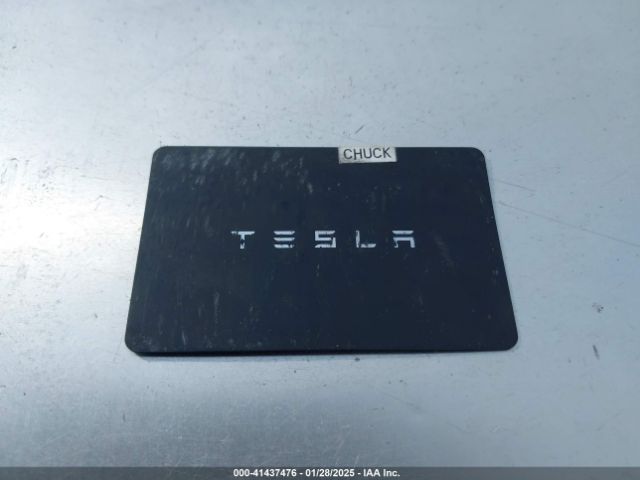 7SAYGDEE7NF557980 Tesla Model Y Long Range Dual Motor All-wheel Drive