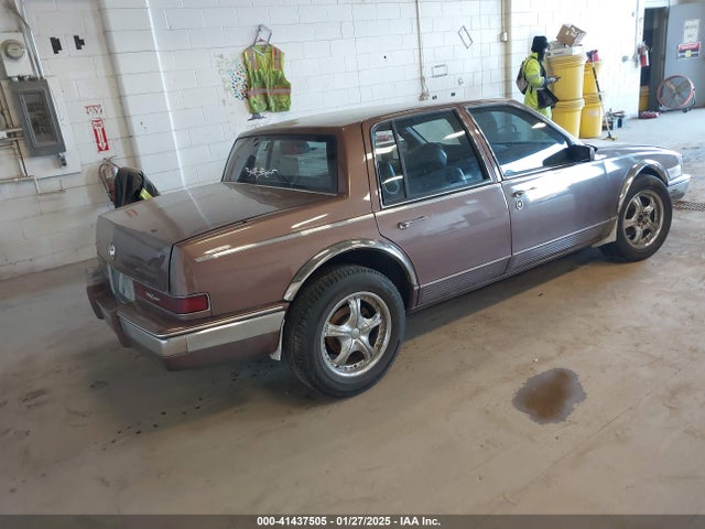 1989 CADILLAC SEVILLE 1G6KS5150KU804047 Photo 3