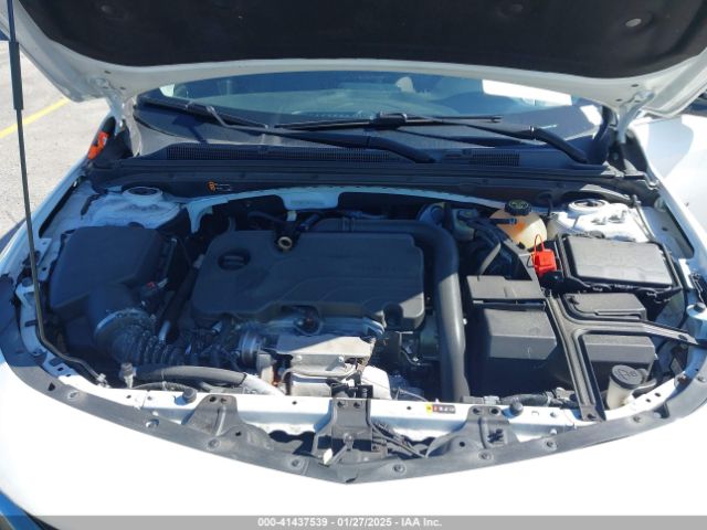 1G1ZD5ST9MF015611 Chevrolet Malibu Fwd Lt