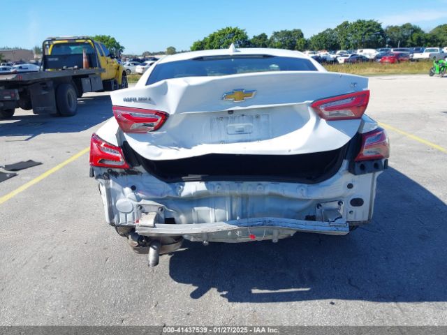 1G1ZD5ST9MF015611 Chevrolet Malibu Fwd Lt