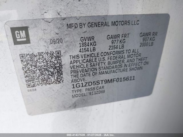1G1ZD5ST9MF015611 Chevrolet Malibu Fwd Lt