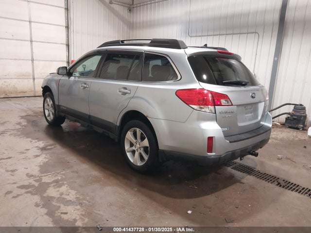 4S4BRCCC3E3212043 Subaru Outback 2.5i Premium