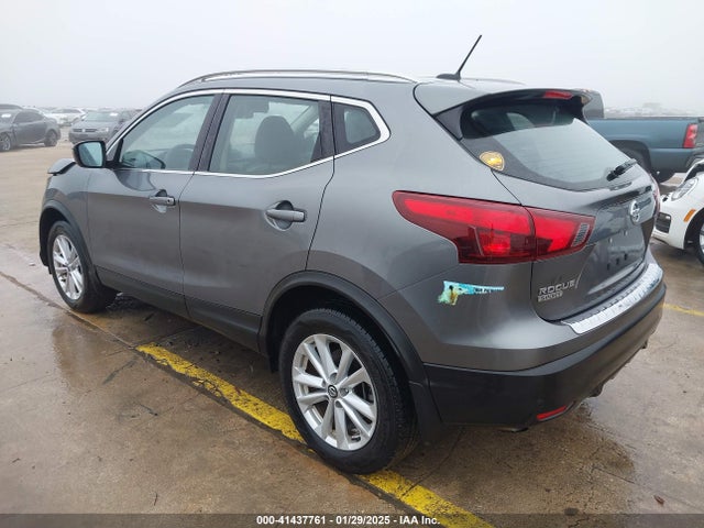 JN1BJ1CPXKW526367 Nissan Rogue Sport Sv