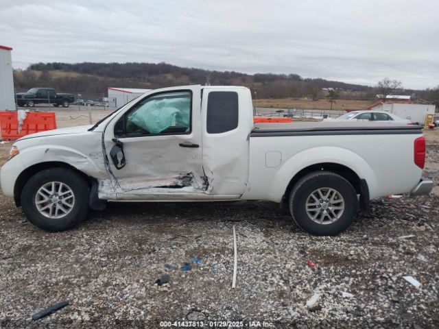 1N6AD0CWXKN877400 Nissan Frontier Sv