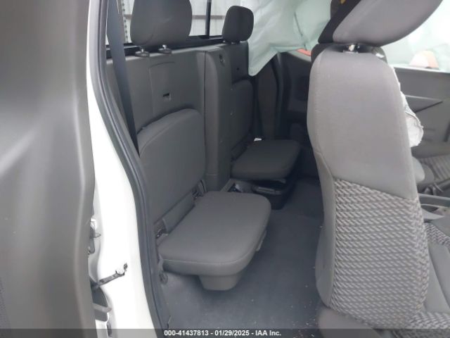 1N6AD0CWXKN877400 Nissan Frontier Sv
