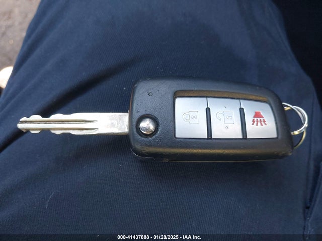 Nissan ROGUE S 2018 5N1AT2MTXJC712006 Image 11