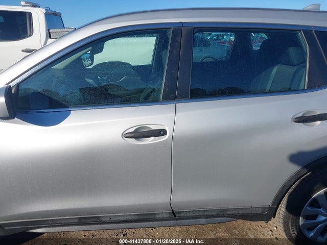 Nissan ROGUE S 2018 5N1AT2MTXJC712006 Image 15