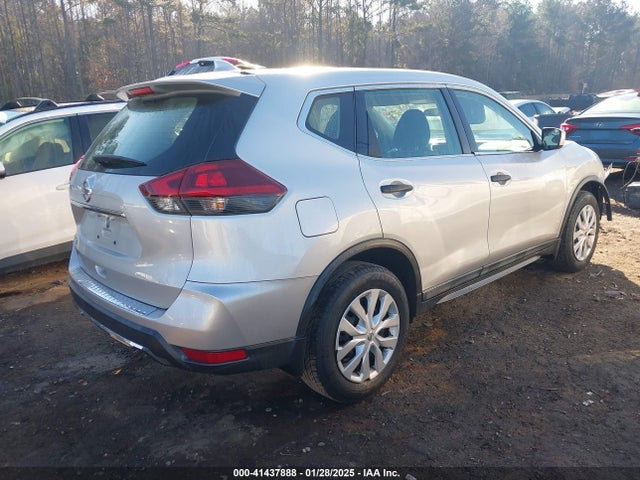 Nissan ROGUE S 2018 5N1AT2MTXJC712006 Image 4