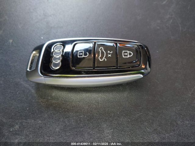WAU8EAF80MN023985 Audi A8 L 60 Tfsi Quattro Tiptronic