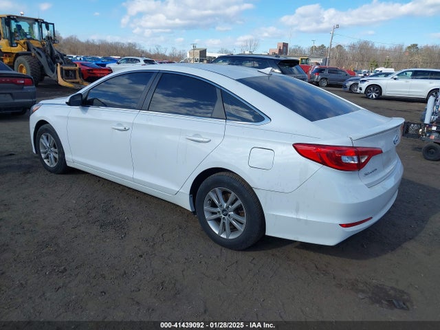 Hyundai SONATA SE 2016 5NPE24AF9GH290665 Image 3