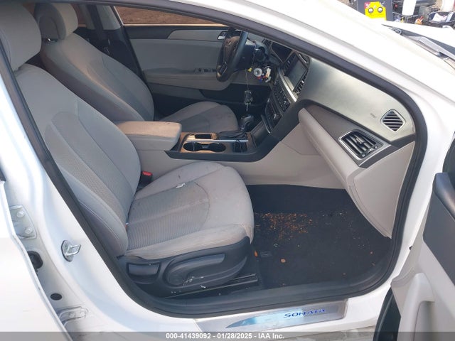 Hyundai SONATA SE 2016 5NPE24AF9GH290665 Image 5