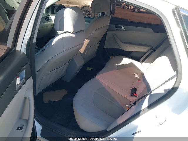 Hyundai SONATA SE 2016 5NPE24AF9GH290665 Image 8