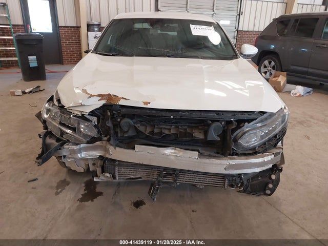 1HGCV1F31JA043037 Honda Accord Sport