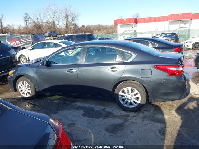 Nissan Altima 2.5 S 2017 1N4AL3AP1HN362853 Image 14