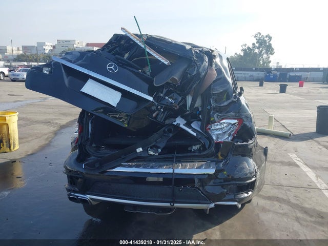 4JGDF7EE2EA404427 Mercedes-Benz 2014