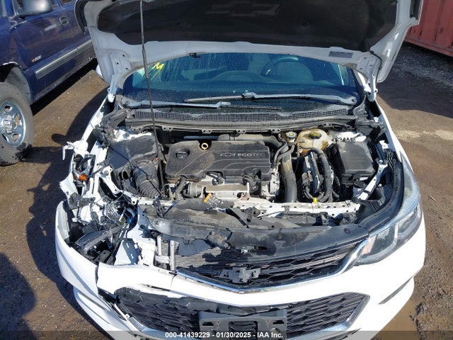 1G1BC5SM2H7171759 Chevrolet Cruze Ls Auto