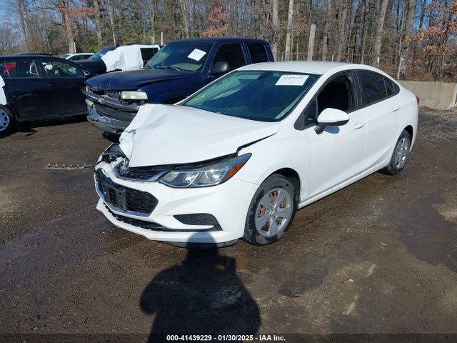 1G1BC5SM2H7171759 Chevrolet Cruze Ls Auto