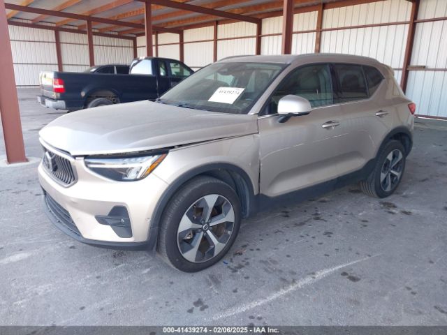 2023 VOLVO XC40 YV4K92HN0P2917624 Photo 1