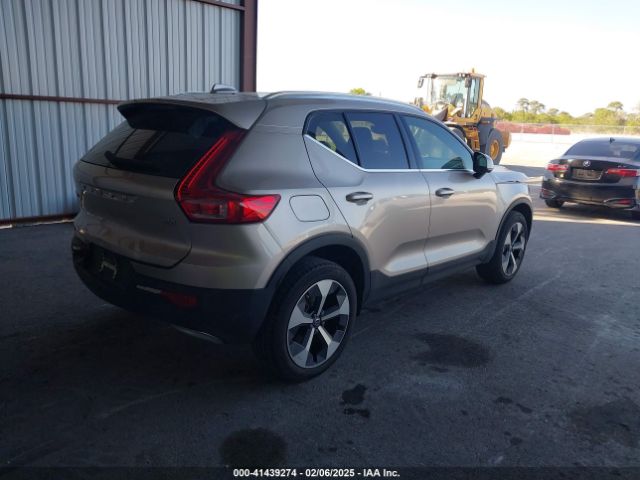 2023 VOLVO XC40 YV4K92HN0P2917624 Photo 3