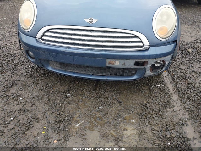 2009 MINI COOPER WMWMR33519TU96578 Photo 5