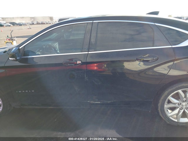 Chevrolet IMPALA 1LT 2017 1G1105S37HU187503 Image 14