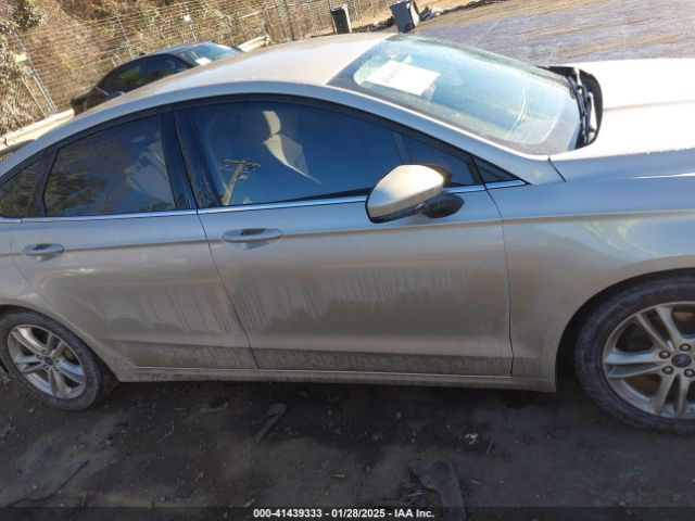 3FA6P0HD6JR161635 Ford FUSION SE