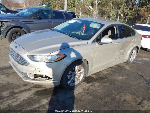3FA6P0HD6JR161635 Ford FUSION SE