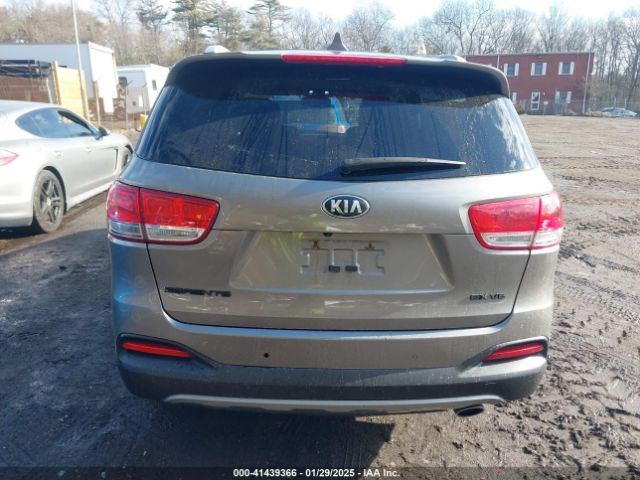 5XYPHDA56GG146755 KIA Sorento 3.3l Ex