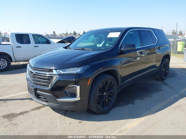 1GNERFKW8NJ122341 Chevrolet Traverse Fwd Ls