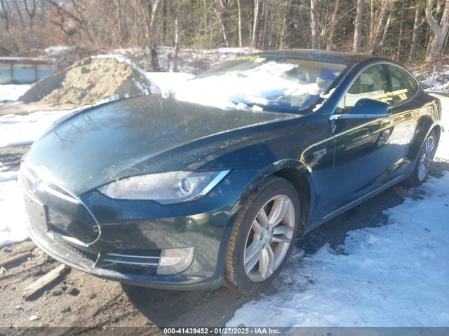 2014 TESLA MODEL S 5YJSA1H13EFP58870 Photo 1