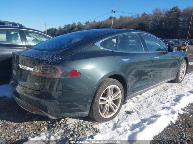 2014 TESLA MODEL S 5YJSA1H13EFP58870 Photo 3