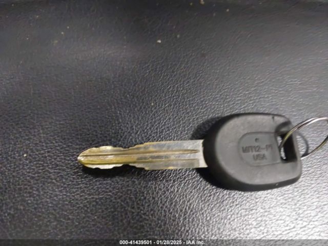 2002 MITSUBISHI MONTERO JA4MW51R12J066168 Photo 10