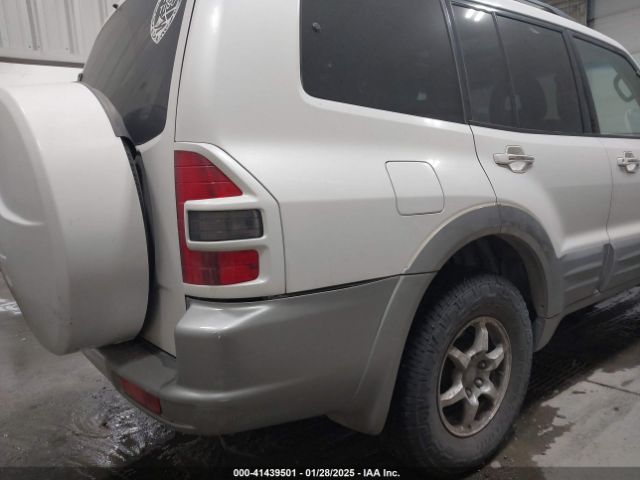 2002 MITSUBISHI MONTERO JA4MW51R12J066168 Photo 5