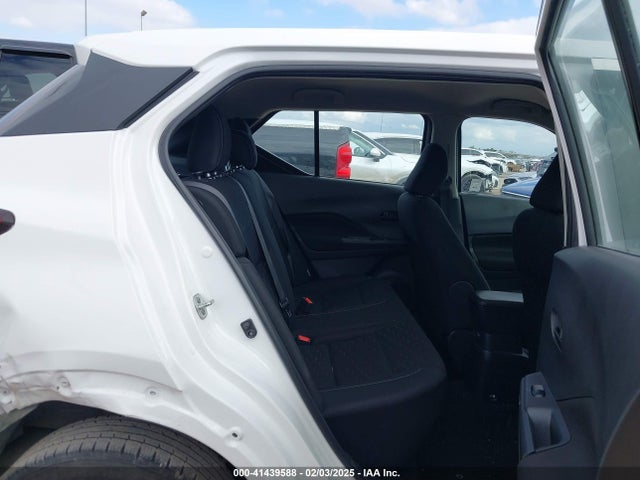 Nissan Kicks S Xtronic Cvt 2021 3N1CP5BVXML483801 Image 8