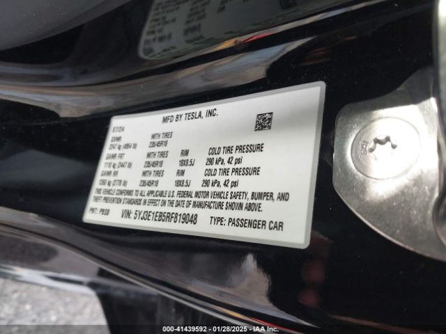5YJ3E1EB5RF819048 Tesla Model 3 Long Range Dual Motor All-wheel Drive