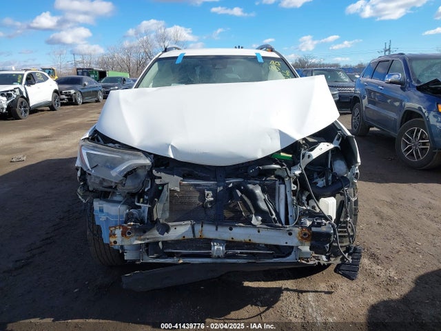 Toyota RAV4 LE 2017 JTMBFREV1HJ136370 Image 13