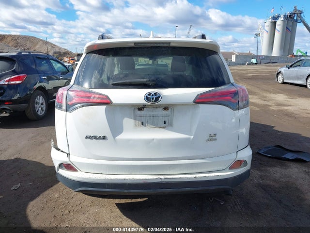 Toyota RAV4 LE 2017 JTMBFREV1HJ136370 Image 17