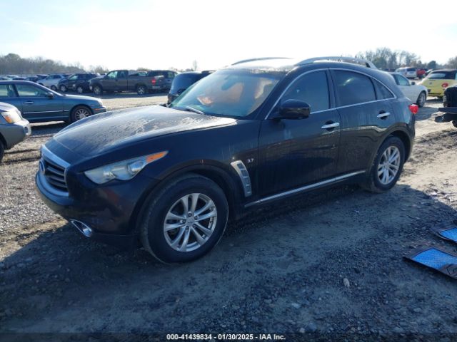 JN8CS1MU2EM451932 Infiniti QX70