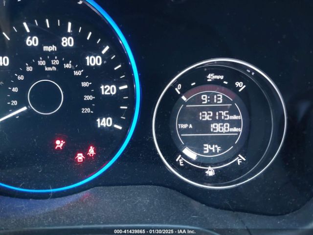 3CZRU6H32JG704947 Honda HR-V LX