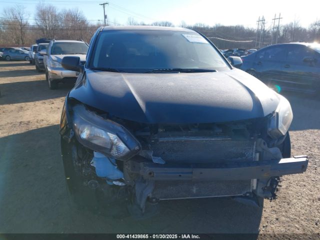 3CZRU6H32JG704947 Honda HR-V LX