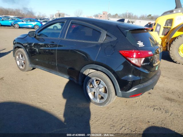 3CZRU6H32JG704947 Honda HR-V LX