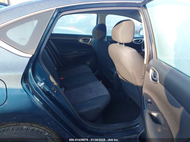 3N1AB7AP0FL676577 Nissan SENTRA SV