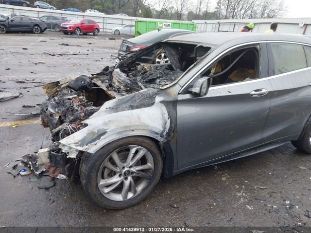 SJKCH5CP7JA004891 Infiniti Qx30 Pure