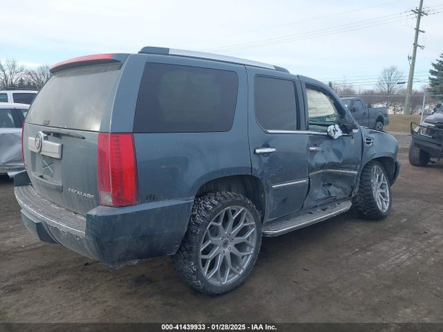 2009 CADILLAC ESCALADE 1GYFK132X9R122617 Photo 3