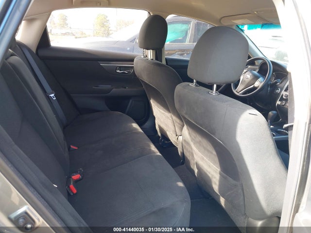 Nissan Altima 2.5 S 2015 1N4AL3AP4FC216942 Image 8