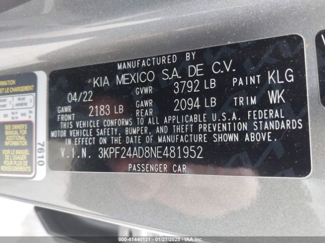 3KPF24AD8NE481952 KIA Forte Lxs
