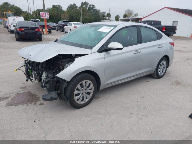 Hyundai ACCENT SE 2022 3KPC24A62NE161255 Image 2